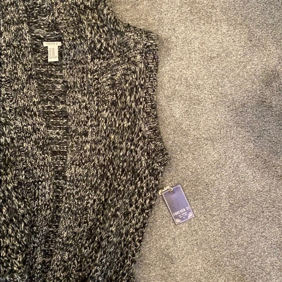 FOREVER 21 SLEEVELESS CARDIGAN W/ TIE NEW W/ TAGS! - Picture 4 of 4